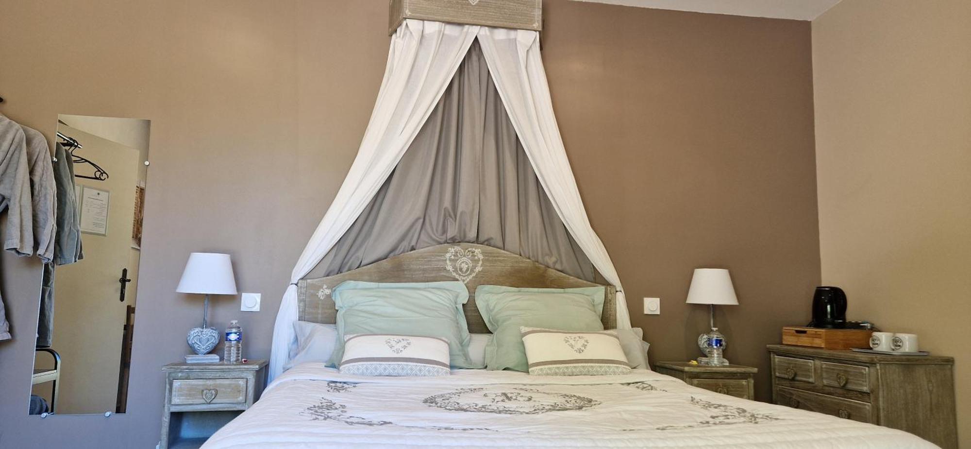 Bed and Breakfast Le Miroir Des Etoiles Pomport Exteriér fotografie