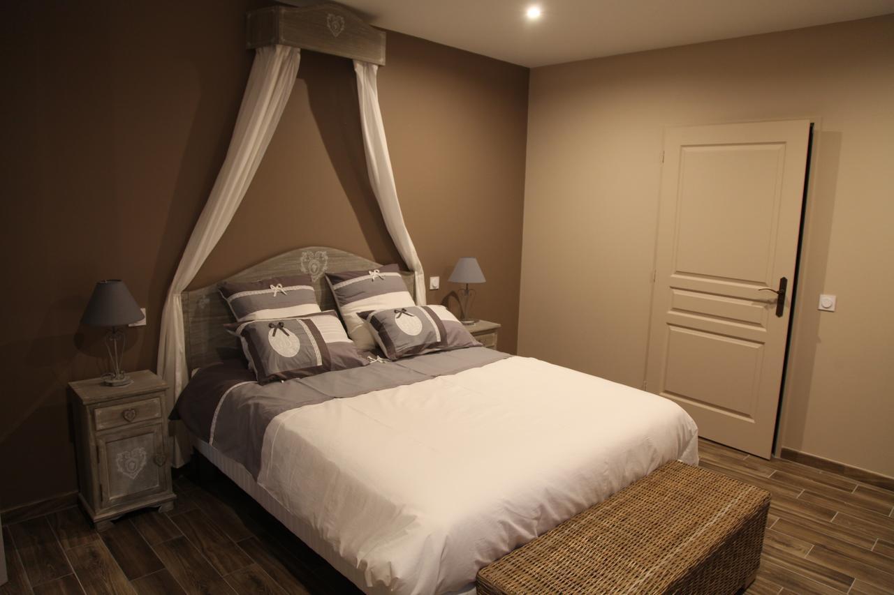 Bed and Breakfast Le Miroir Des Etoiles Pomport Pokoj fotografie