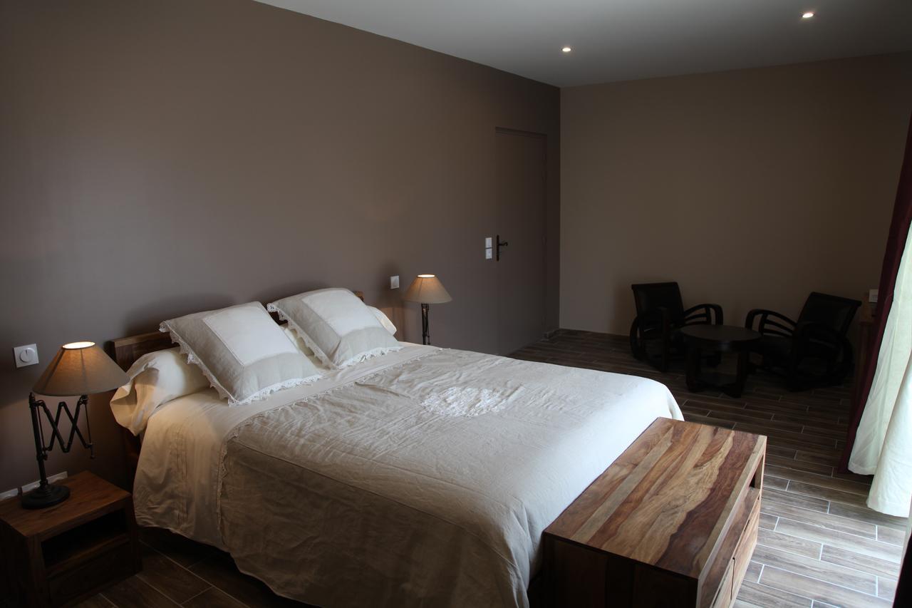 Bed and Breakfast Le Miroir Des Etoiles Pomport Pokoj fotografie