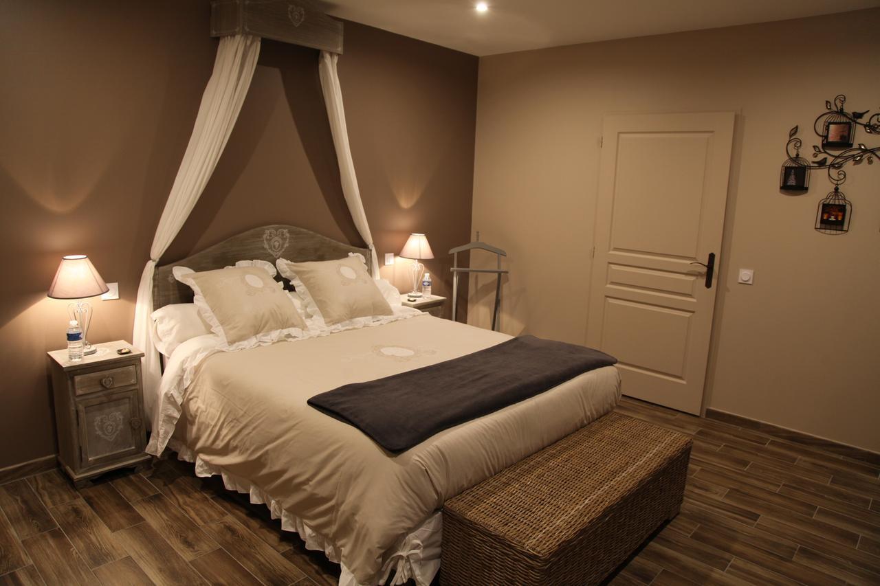 Bed and Breakfast Le Miroir Des Etoiles Pomport Pokoj fotografie